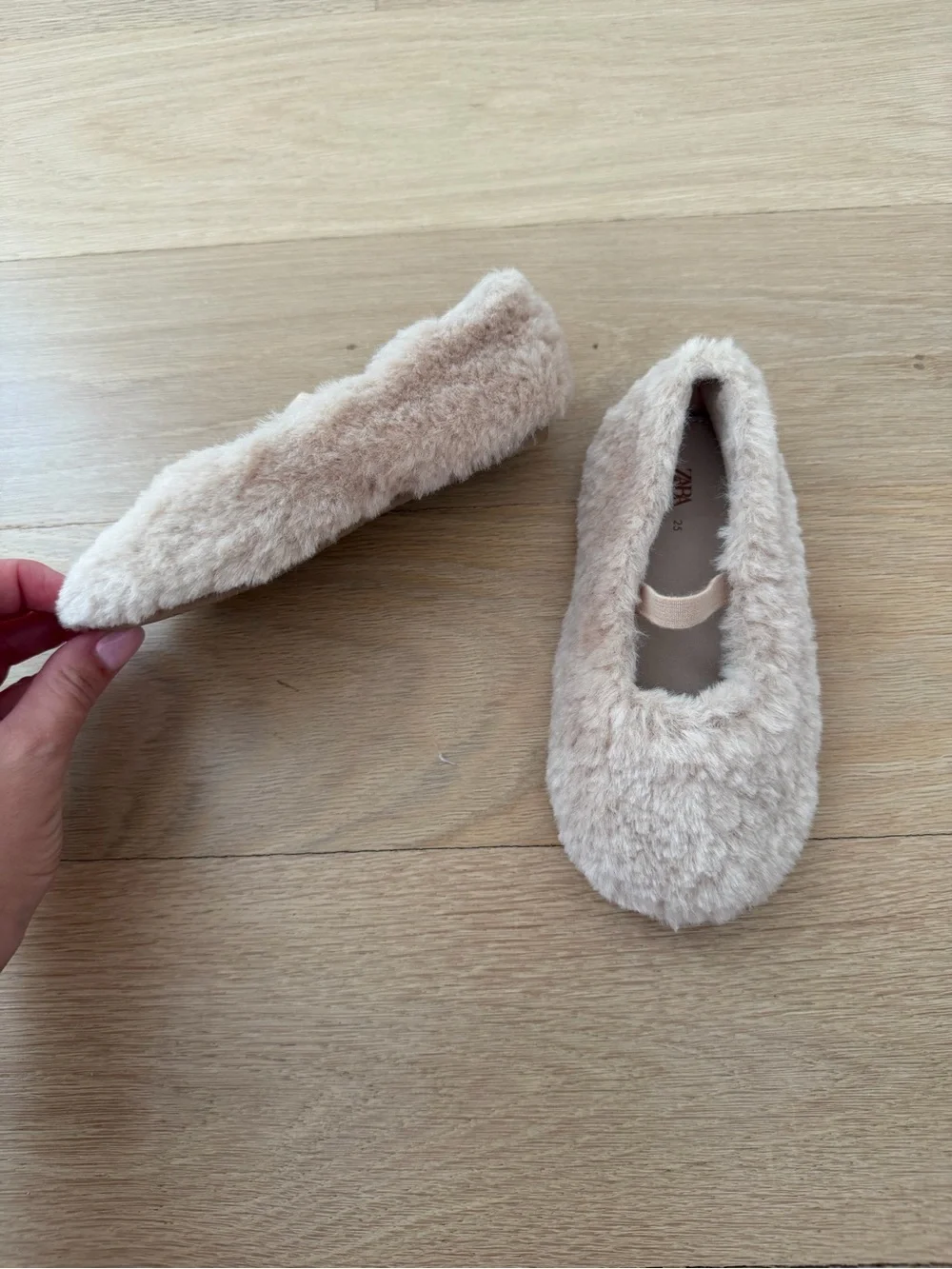 Zara Kids Beige Faux-Fur Mary Jane Slippers